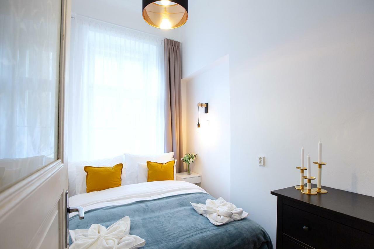 5Br 2Bath Family Apt 5Mins To Wenceslas Square Prague Extérieur photo